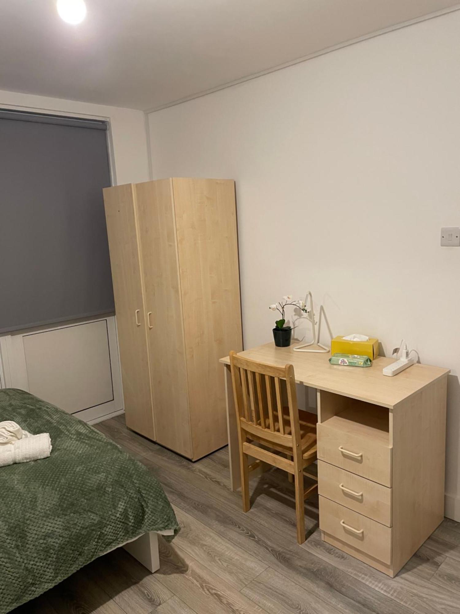 Lovely Triple And Quadruple Rooms In Euston & Square In Central ロンドン エクステリア 写真